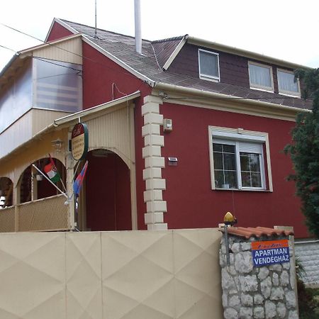 Erdos Apartments Mosonmagyaróvár Εξωτερικό φωτογραφία